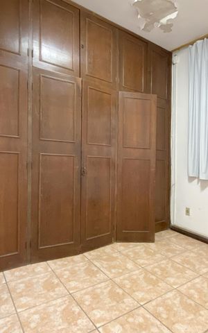 Casa à venda com 315m², 4 quartos e 4 vagas Casa à venda com 315m², 4 quartos e 4 vagasQuarto 2