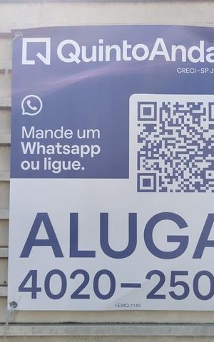 Casa para alugar com 135m², 2 quartos e 3 vagas Casa para alugar com 135m², 2 quartos e 3 vagasFachada