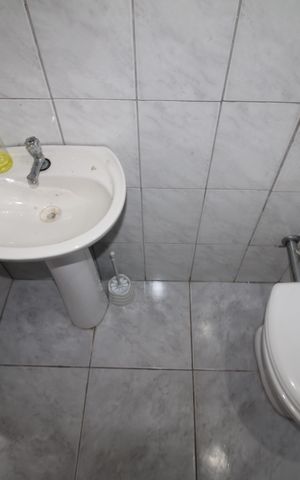 Casa para alugar com 135m², 2 quartos e 3 vagasBanheiro 2