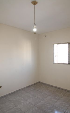 Casa para alugar com 135m², 2 quartos e 3 vagasQuarto 2