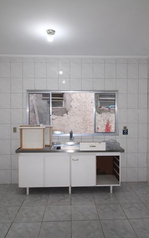 Casa para alugar com 135m², 2 quartos e 3 vagasCozinha