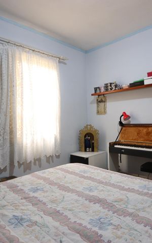 Casa à venda com 120m², 2 quartos e 2 vagasQuarto 1