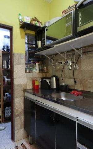 Casa à venda com 120m², 2 quartos e 2 vagasCozinha