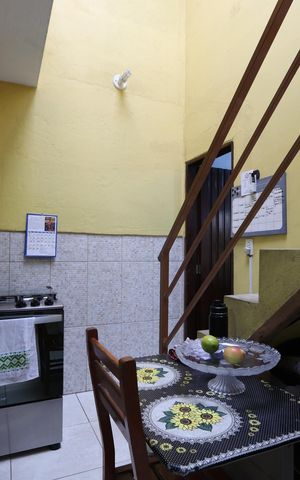 Casa à venda com 120m², 2 quartos e 2 vagasCozinha