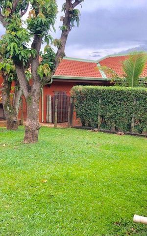 Casa à venda com 386m², 5 quartos e 5 vagasÁrea Externa