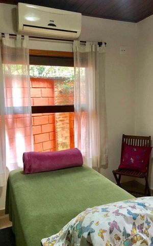 Casa à venda com 386m², 5 quartos e 5 vagasQuarto