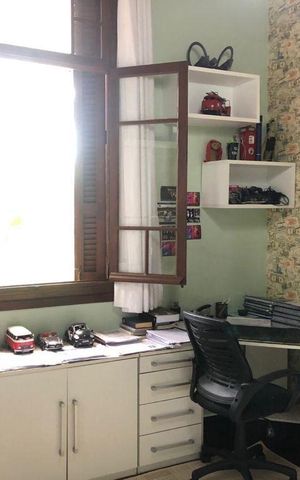 Casa à venda com 386m², 5 quartos e 5 vagasQuarto