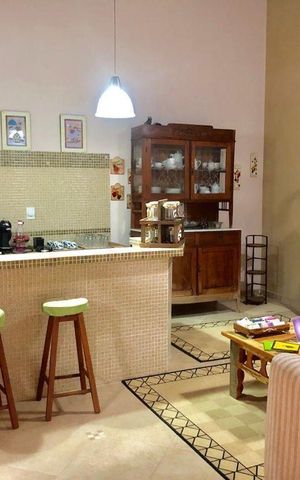 Casa à venda com 386m², 5 quartos e 5 vagasSala