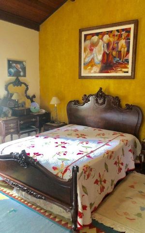 Casa à venda com 386m², 5 quartos e 5 vagasQuarto