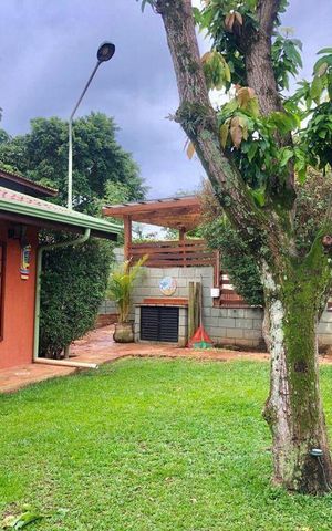 Casa à venda com 386m², 5 quartos e 5 vagasÁrea Externa