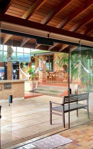 Casa à venda com 386m², 5 quartos e 5 vagasÁrea Externa
