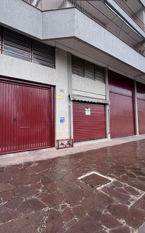 Apartamento para alugar com 60m², 2 quartos e sem vagaFachada 