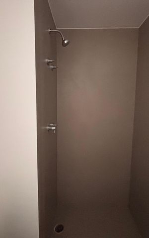 Studio à venda com 25m², 1 quarto e sem vaga Studio à venda com 25m², 1 quarto e sem vagaBanheiro