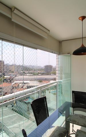 Apartamento à venda com 63m², 2 quartos e 2 vagasVaranda