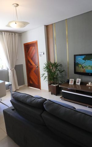 Casa à venda com 125m², 2 quartos e 2 vagasSala