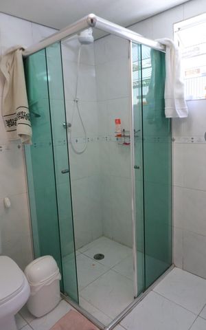 Casa à venda com 125m², 2 quartos e 2 vagasBanheiro Social