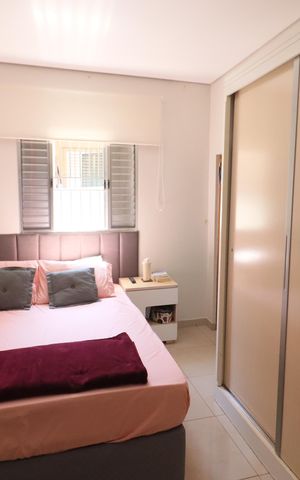 Casa à venda com 125m², 2 quartos e 2 vagasSuíte