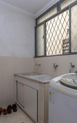 Apartamento para alugar com 110m², 2 quartos e 2 vagas Apartamento para alugar com 110m², 2 quartos e 2 vagasÁrea de Serviço