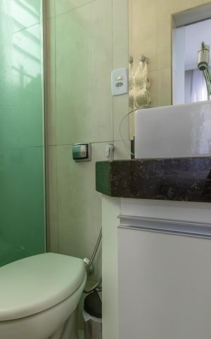 Apartamento para alugar com 110m², 2 quartos e 2 vagas Apartamento para alugar com 110m², 2 quartos e 2 vagasBanheiro da Suíte