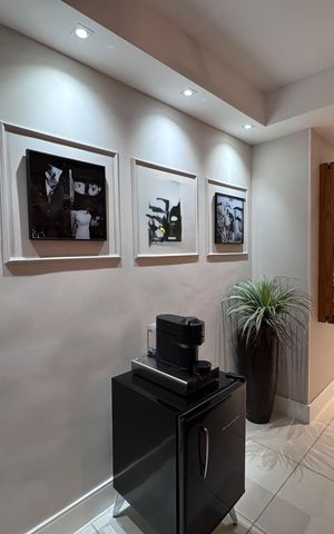 Apartamento para alugar com 227m², 3 quartos e 2 vagas Apartamento para alugar com 227m², 3 quartos e 2 vagasCorredor