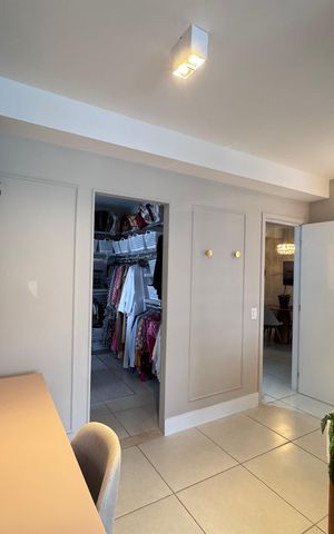 Apartamento para alugar com 227m², 3 quartos e 2 vagas Apartamento para alugar com 227m², 3 quartos e 2 vagasSuíte 1