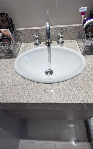 Apartamento para alugar com 227m², 3 quartos e 2 vagas Apartamento para alugar com 227m², 3 quartos e 2 vagasBanheiro da Suíte 2