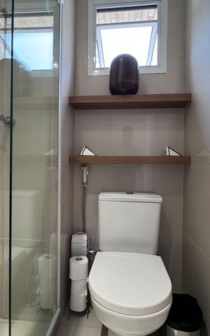 Apartamento para alugar com 227m², 3 quartos e 2 vagas Apartamento para alugar com 227m², 3 quartos e 2 vagasBanheiro da Suíte 2