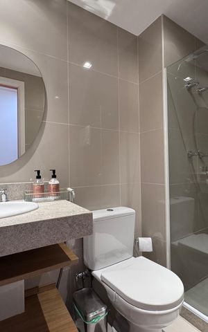 Apartamento para alugar com 227m², 3 quartos e 2 vagas Apartamento para alugar com 227m², 3 quartos e 2 vagasBanheiro Social