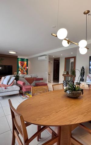 Apartamento para alugar com 227m², 3 quartos e 2 vagas Apartamento para alugar com 227m², 3 quartos e 2 vagasSala