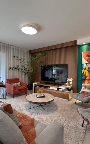 Apartamento para alugar com 227m², 3 quartos e 2 vagas Apartamento para alugar com 227m², 3 quartos e 2 vagasSala