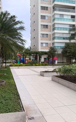 Apartamento para alugar com 227m², 3 quartos e 2 vagas Apartamento para alugar com 227m², 3 quartos e 2 vagasÁrea comum