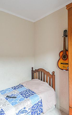 Casa à venda com 224m², 4 quartos e 2 vagas Casa à venda com 224m², 4 quartos e 2 vagasQuarto 2
