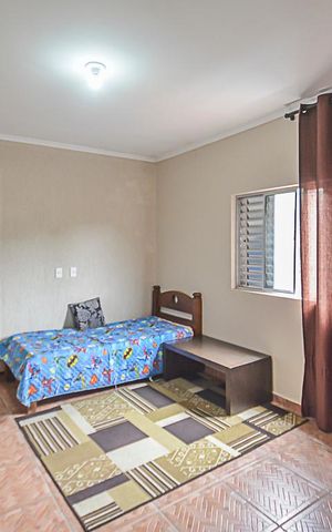 Casa à venda com 224m², 4 quartos e 2 vagas Casa à venda com 224m², 4 quartos e 2 vagasQuarto 2 - Suíte