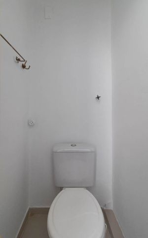 Apartamento para alugar com 74m², 3 quartos e sem vagaCozinha e Área de Serviço