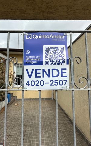 Casa à venda com 238m², 5 quartos e 3 vagas Casa à venda com 238m², 5 quartos e 3 vagasPlaca