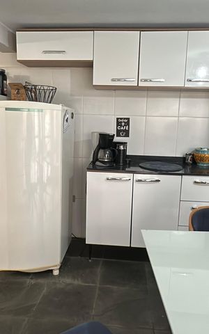 Casa à venda com 238m², 5 quartos e 3 vagas Casa à venda com 238m², 5 quartos e 3 vagasÁrea comum - Salão de festas