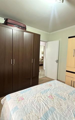 Casa à venda com 238m², 5 quartos e 3 vagas Casa à venda com 238m², 5 quartos e 3 vagasQuarto 1
