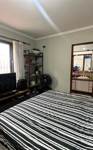 Casa à venda com 238m², 5 quartos e 3 vagas Casa à venda com 238m², 5 quartos e 3 vagasSuíte 2