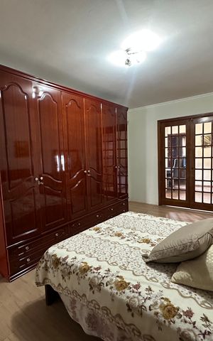 Casa à venda com 238m², 5 quartos e 3 vagas Casa à venda com 238m², 5 quartos e 3 vagasSuíte 1