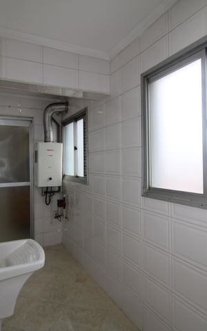 Apartamento para alugar com 176m², 4 quartos e 2 vagasÁrea de Serviço
