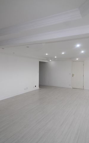 Apartamento para alugar com 176m², 4 quartos e 2 vagasSala