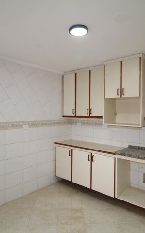 Apartamento para alugar com 176m², 4 quartos e 2 vagasCozinha