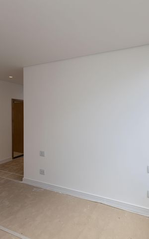 Casa de condomínio à venda com 330m², 4 quartos e 3 vagas Casa de condomínio à venda com 330m², 4 quartos e 3 vagasSuíte 1
