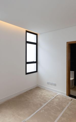 Casa de condomínio à venda com 330m², 4 quartos e 3 vagas Casa de condomínio à venda com 330m², 4 quartos e 3 vagasSuíte 2