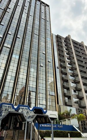 Apartamento à venda com 48m², 1 quarto e 1 vaga Apartamento à venda com 48m², 1 quarto e 1 vagaFachada