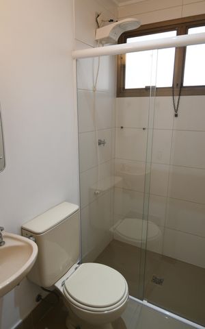 Apartamento à venda com 450m², 4 quartos e 4 vagasBanheiro de serviço