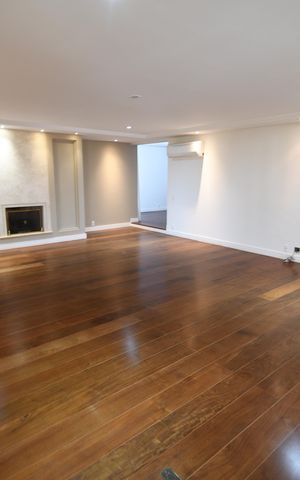 Apartamento à venda com 450m², 4 quartos e 4 vagasSala 1