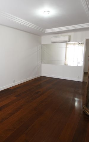 Apartamento à venda com 450m², 4 quartos e 4 vagasSala 2