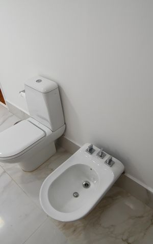 Apartamento à venda com 450m², 4 quartos e 4 vagasBanheiro Suíte 1