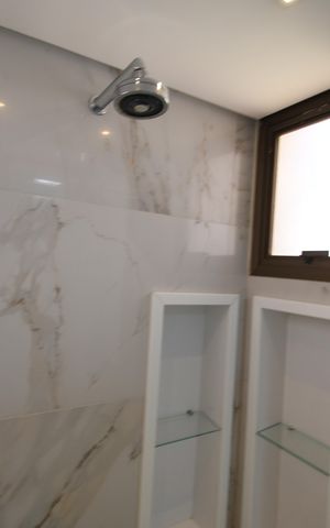 Apartamento à venda com 450m², 4 quartos e 4 vagasBanheiro Suíte 1